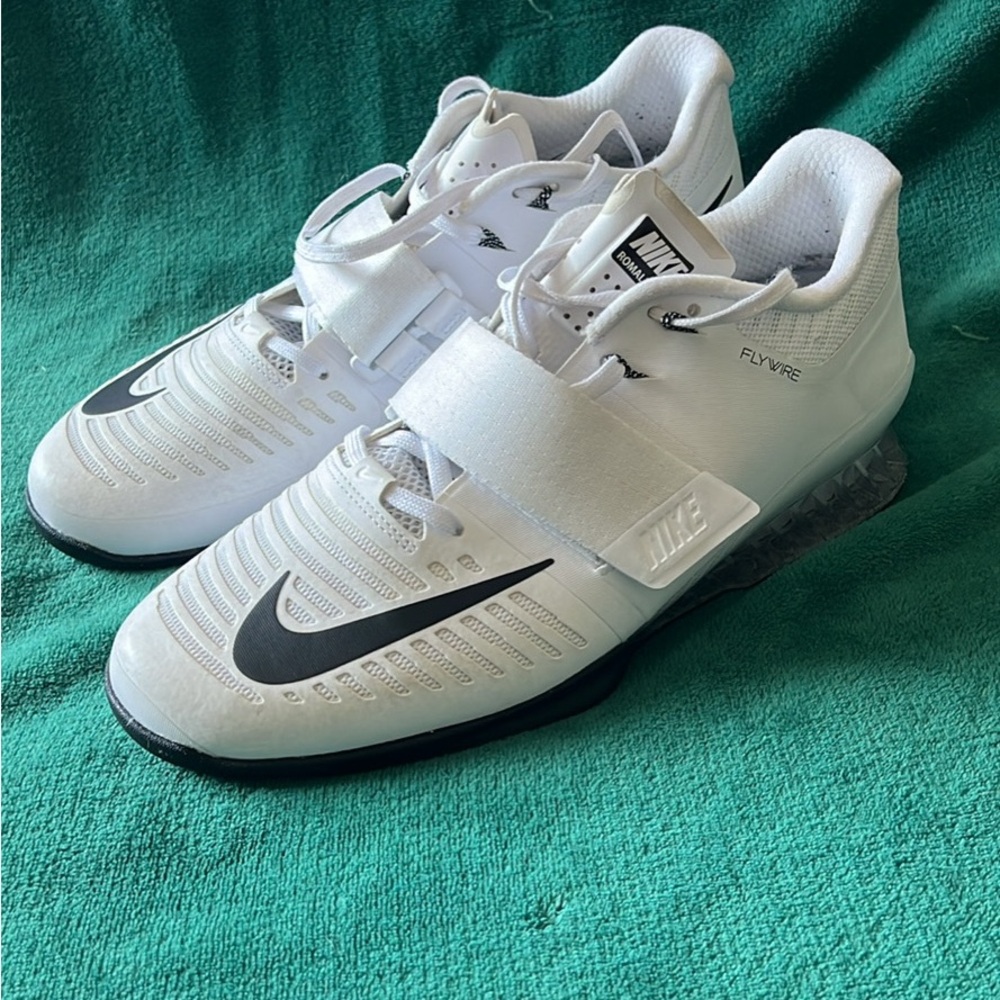 Nike Romaleo 3
